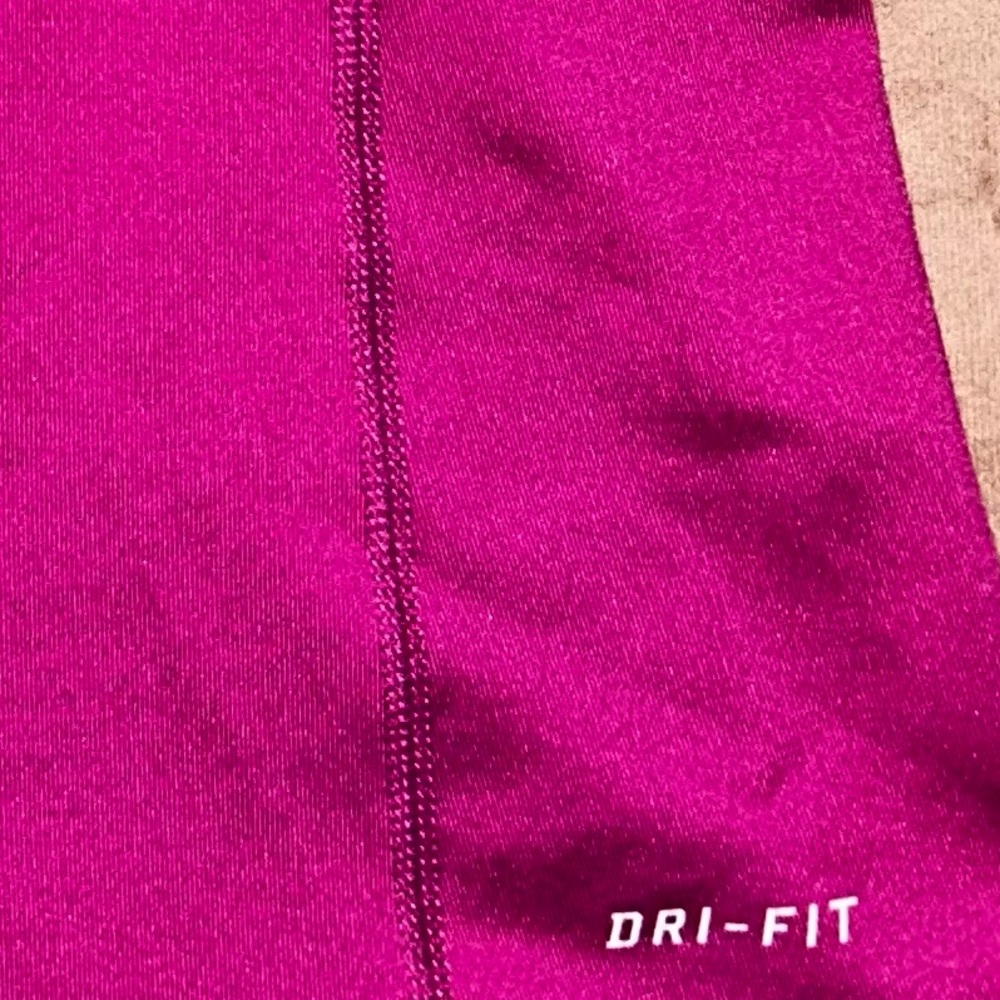 Nike Dri-Fit Racerback - Picture 4 of 4